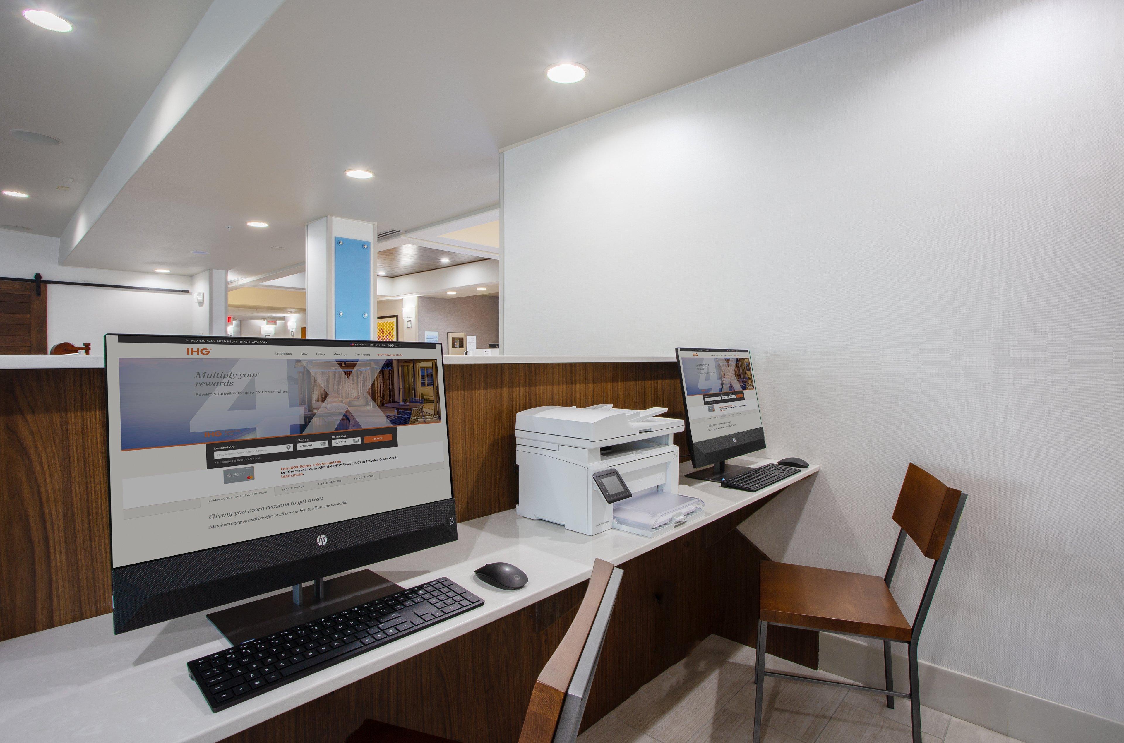 Holiday Inn Express Hotel & Suites Lewisburg By Ihg Bagian luar foto
